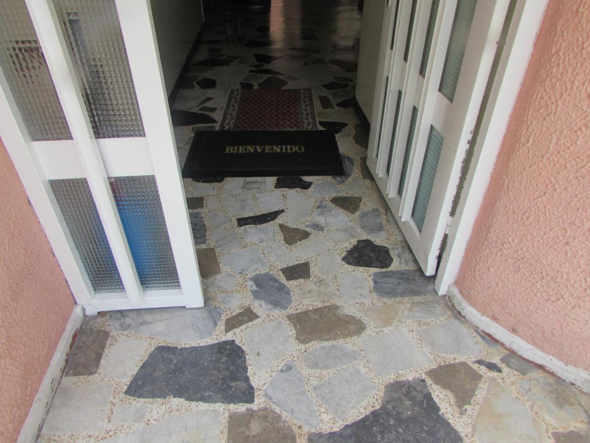Touristic House Appartement Bogota Buitenkant foto